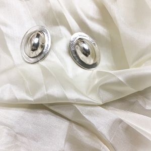 Silver Modernist Oval Clip On